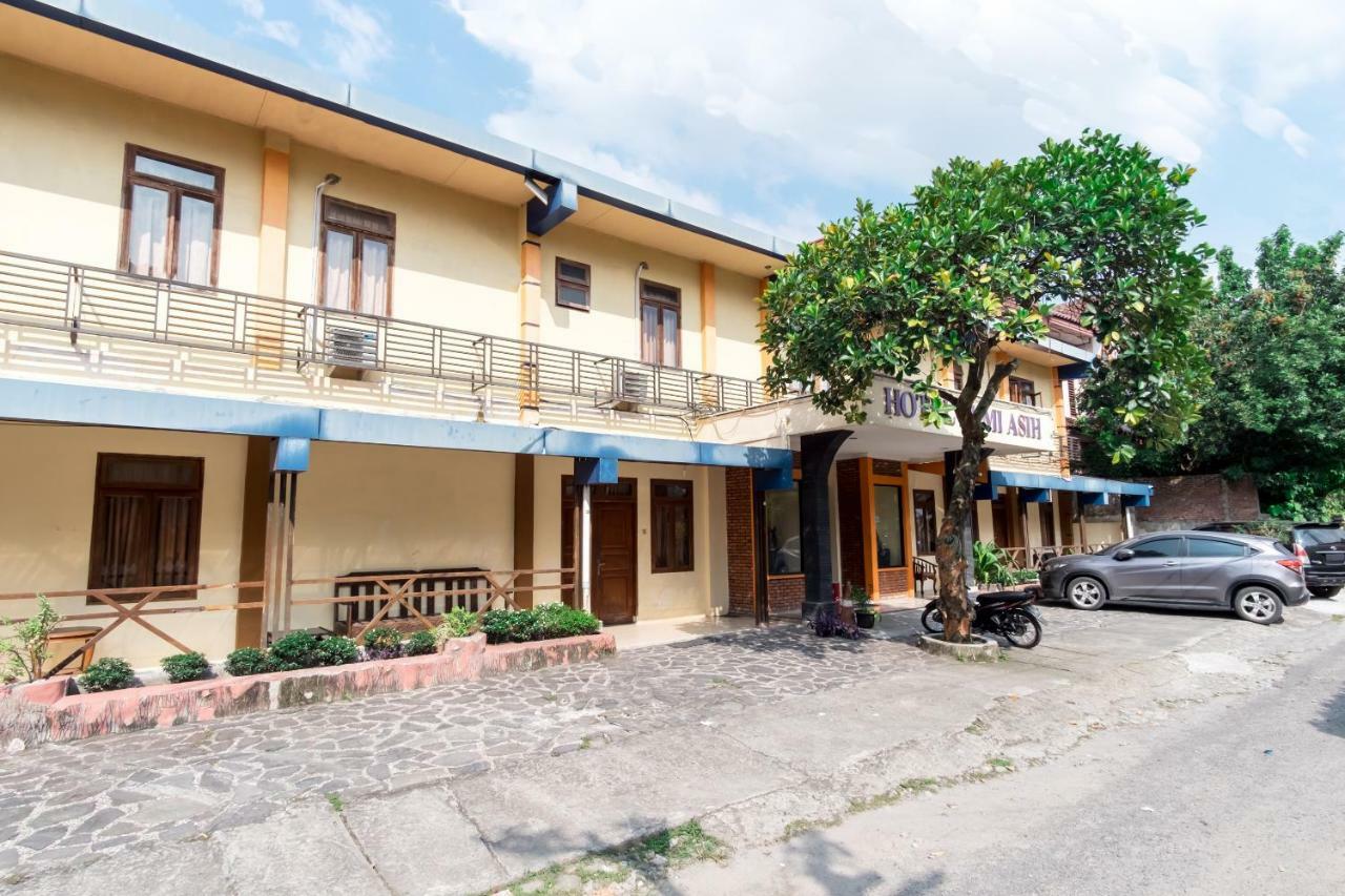 Oyo 1030 Hotel Bumi Asih Medan Eksteriør bilde