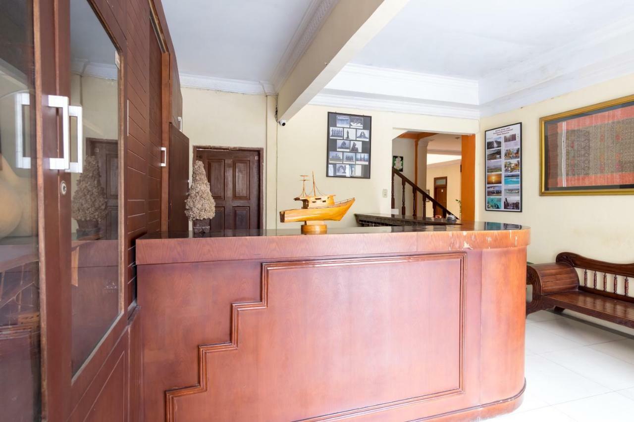 Oyo 1030 Hotel Bumi Asih Medan Eksteriør bilde