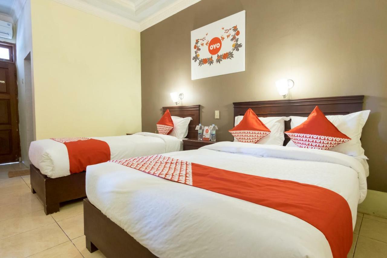 Oyo 1030 Hotel Bumi Asih Medan Eksteriør bilde