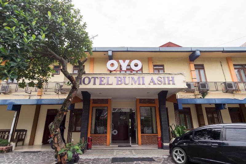 Oyo 1030 Hotel Bumi Asih Medan Eksteriør bilde