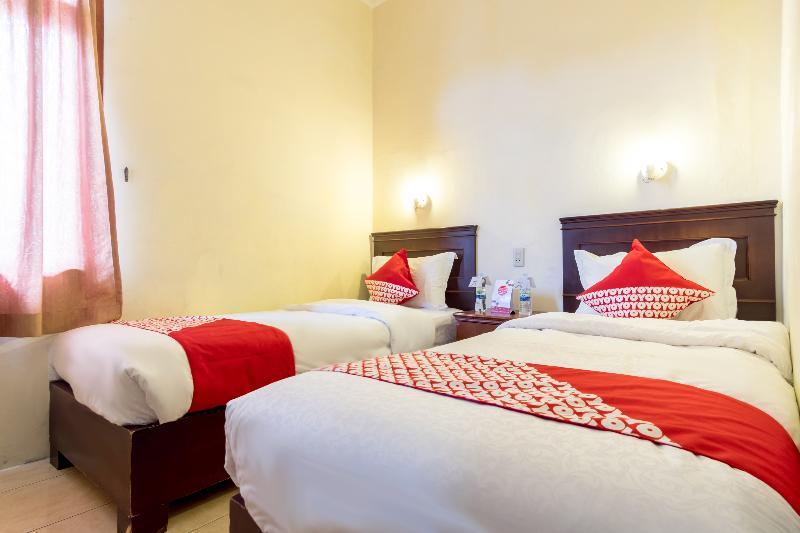 Oyo 1030 Hotel Bumi Asih Medan Eksteriør bilde