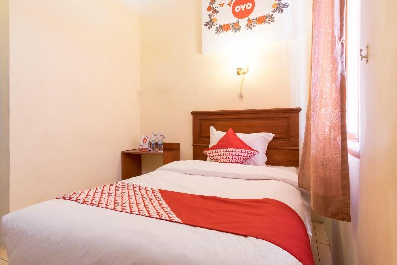 Oyo 1030 Hotel Bumi Asih Medan Eksteriør bilde